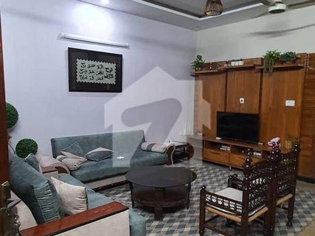 8 marla 3 year old house new condition for sale in a block ft