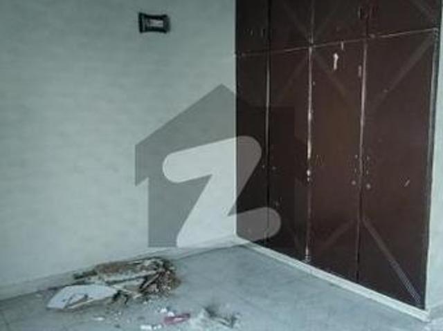 8 Marla 4 Beds Double Storey Double Unit For Bachelors And Office For Rent Johar Town
