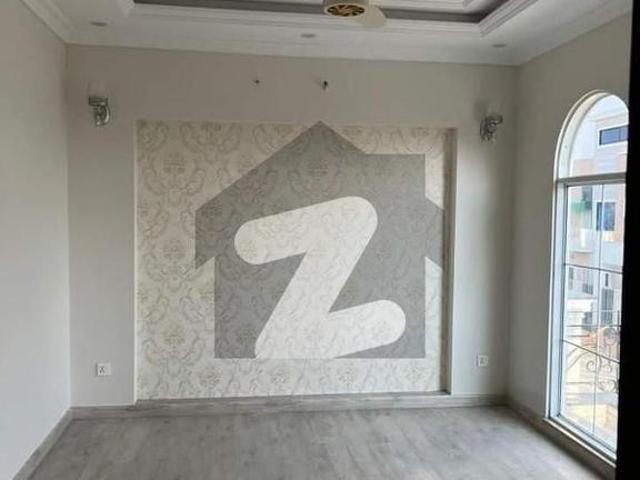 8 Marla 5 bedrooms House DHA phase 9 Town For Rent DHA 9 Town