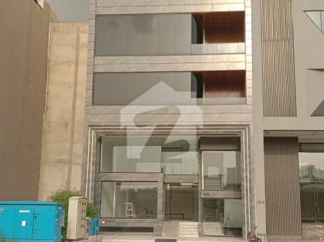 8 marla 7 stories corporate plaza for rent