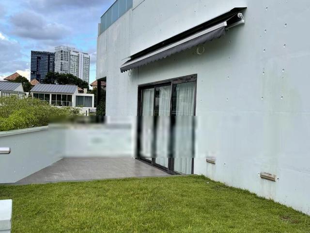 8 Nassim Hill D10, Apartment