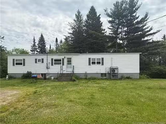 8 North Black River Rd, Black River Bridge, NB, E1N 5S4 hous.