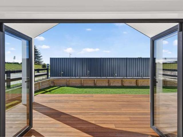 8 Annie Aranui Drive, Poraiti, Napier City