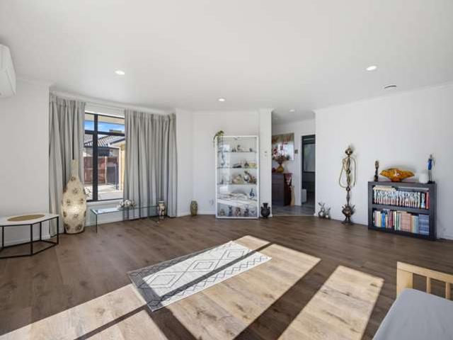 8 Arlington Court, Rototuna, Hamilton City