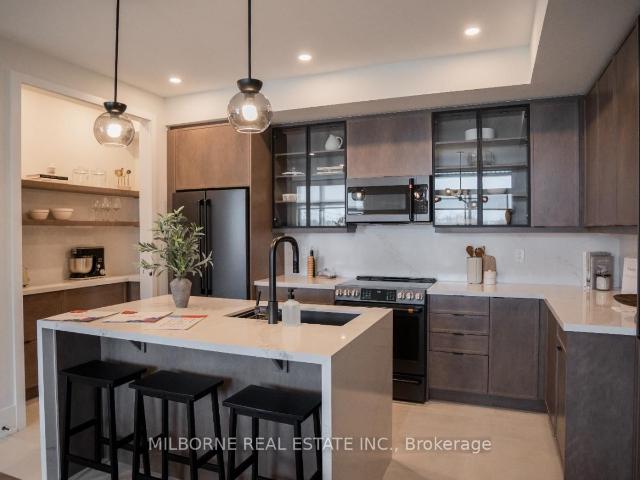 8 Arthur Plaxton Wy, Markham, ON | Condos. Ca