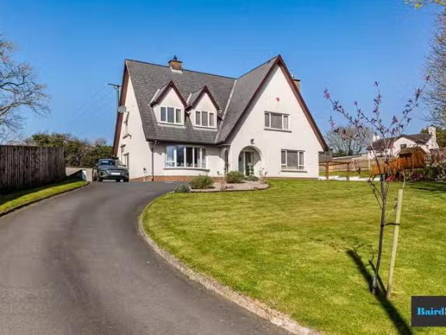 8 Ballycrummy Road