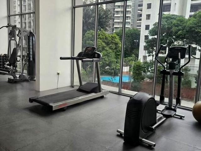8 Bassein D11, Apartment