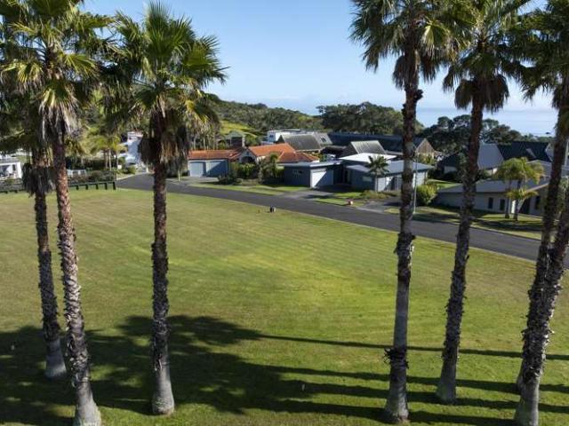8 Bayside Drive, Coopers Beach, Far North