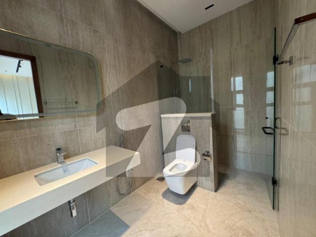 8 Bed 8 Bath Double Drawing Room Double TV Lounge Double Kitchen G 9