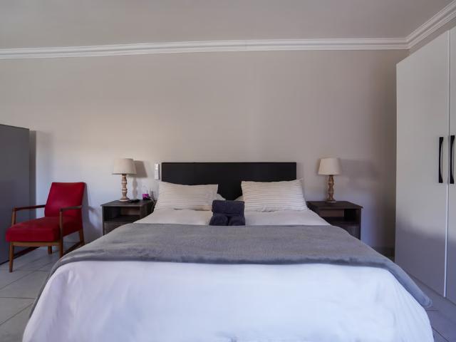 8 Bedroom Guest House For Sale in Atlantic Beach Golf Estate