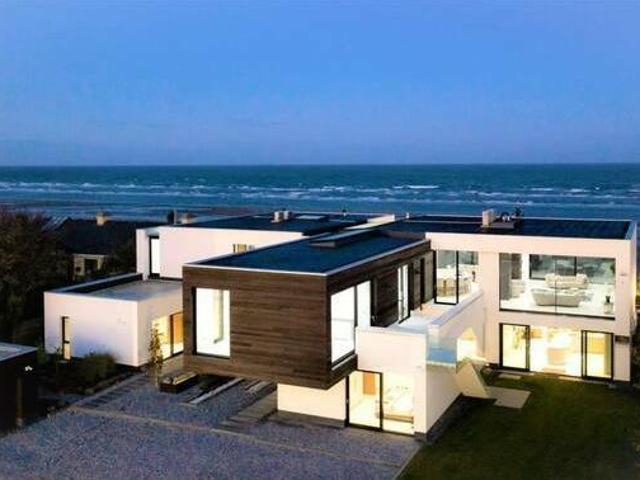 8 bedroom detached house for sale in The Beach Haus Coast Road Bettystown County Meath A92A2F4