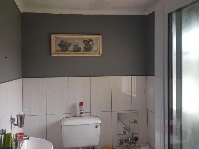 8 Bedroom house for sale in Pomona AH, Kempton Park