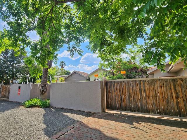 8 Bedroom House Sold in Universitas