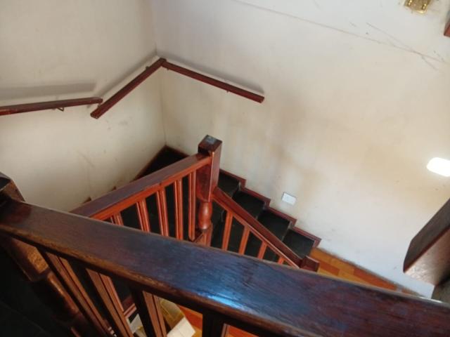 8 Bedroom House For Sale in Zwide