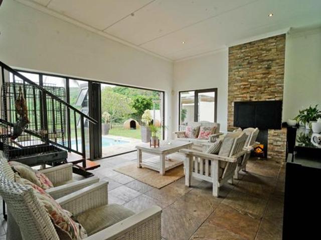 8 Bedroom House in Abbotsford