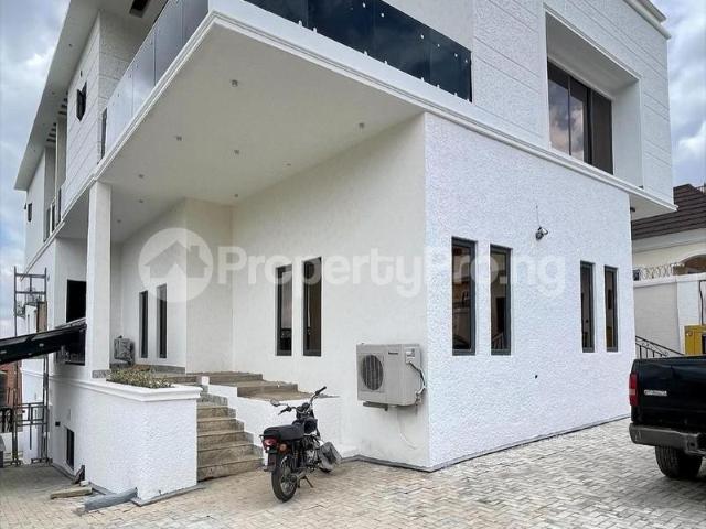 8 Bedroom House in Apo Abuja | House for sale in apo | House in apo | 8 Bedroom | PropertyPro Nigeria