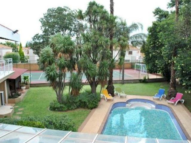 8 Bedroom House in Bedfordview