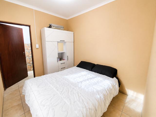 8 Bedroom House in Kamagugu