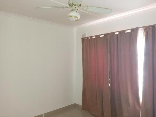 8 Bedroom House in High Ridge