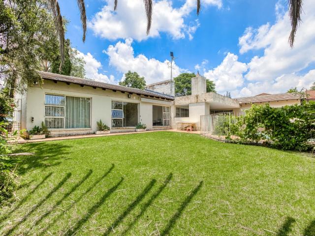 8 Bedroom House in Lyndhurst