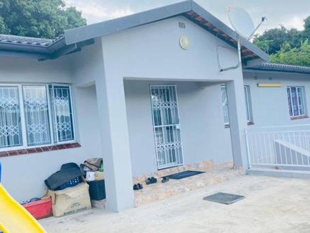 8 Bedroom House in Stanger Central