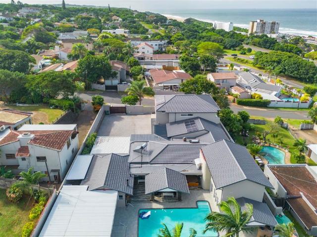 8 Bedroom House in Umhlanga Ridge