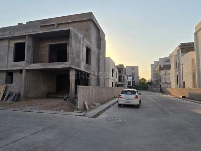 8 BHK Villa in Pocharam, Secunderabad for resale East Hyderabad. The reference number is 16762499