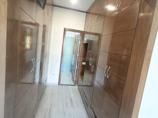 8 BHK Villa in Sector 66 for resale Mohali. The reference number is 16397017