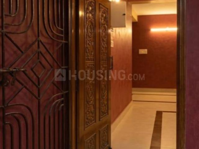 8 BHK Apartment in Velachery for resale Chennai. The reference number is 20412928