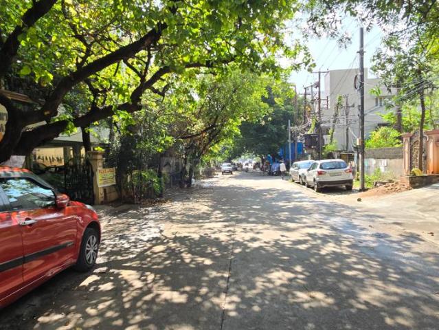 8 BHK Independent House in Amberpet for resale East Hyderabad. The reference number is 16867611