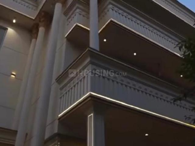 8 BHK Independent House in DLF Phase 3 for resale Gurgaon. The reference number is 19826163