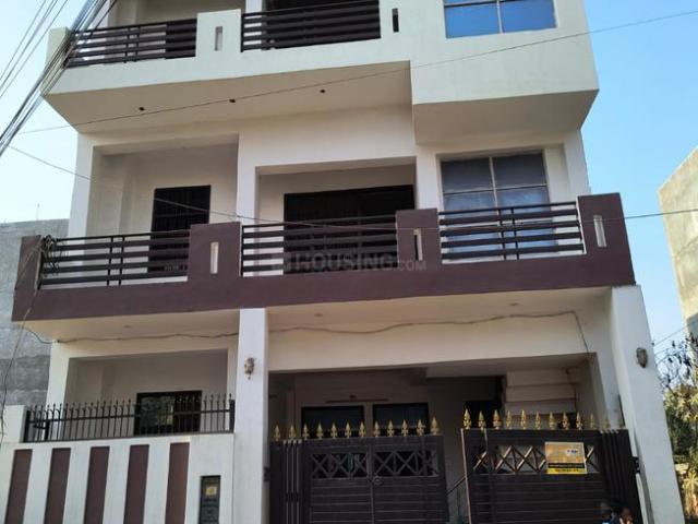 8 BHK Independent House in Gomti Nagar Extension for resale Lucknow. The reference number is 16690574