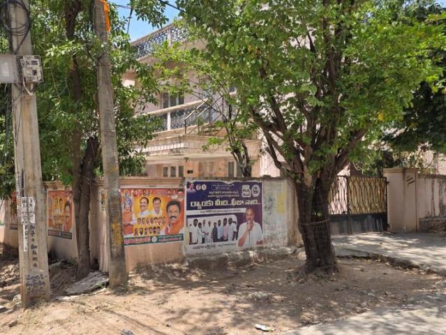 8 BHK Independent House in Habsiguda for resale Hyderabad. The reference number is 20742466