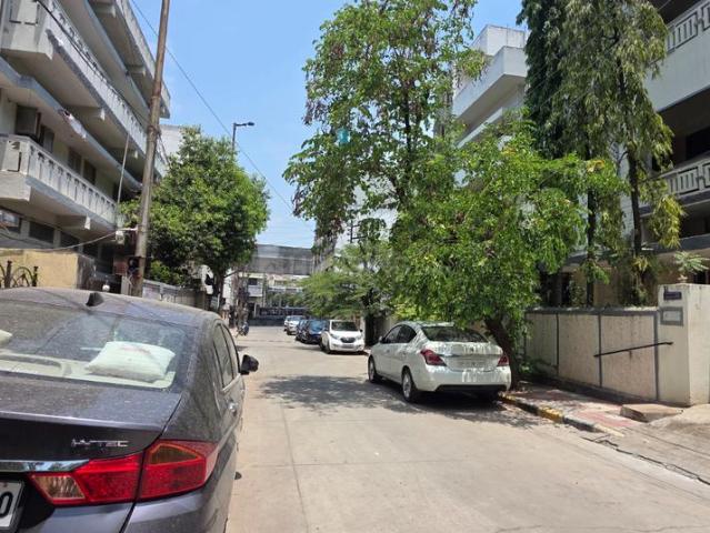 8 BHK Independent House in Himayath Nagar for resale Hyderabad. The reference number is 20681431