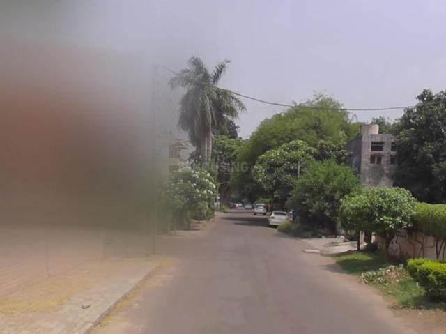 8 BHK Independent House in Sector 11 for resale Chandigarh. The reference number is 17445555