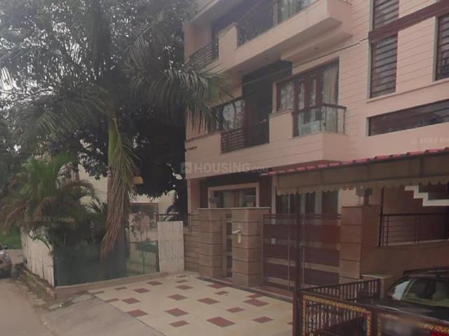 8 BHK Independent House in Sector 27 for resale Chandigarh. The reference number is 17746740