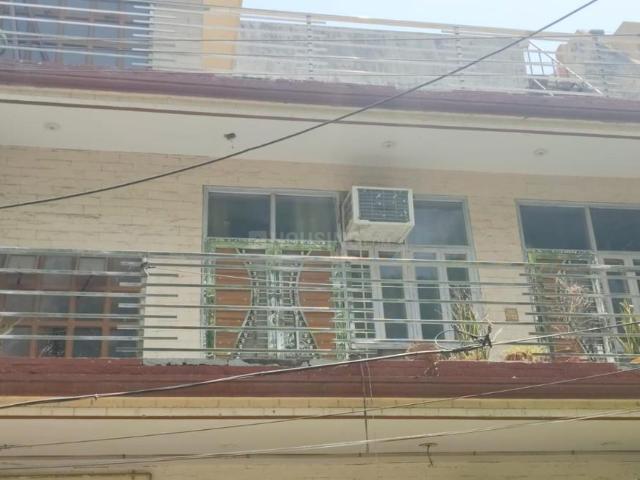 8 BHK Independent House in Sector 33 for resale Noida. The reference number is 20391101