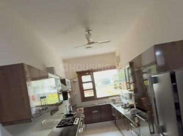 8 BHK Independent House in Sector 91 for resale Mohali. The reference number is 19763494