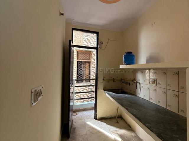 8 BHK Independent House in Shakarpur Khas for resale New Delhi. The reference number is 20721709