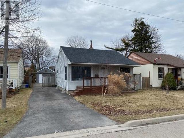 8 Birch Crescent, Ajax, ON, L1S 1X4 house for sale | Listing ID E12034 | Royal LePage