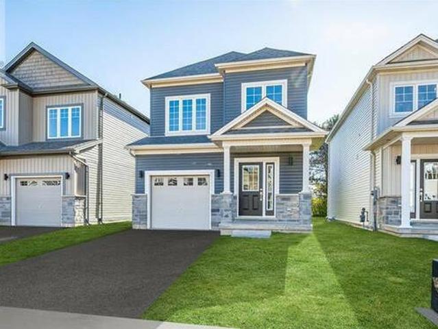 8 BROMLEY Drive St Catharines Ontario