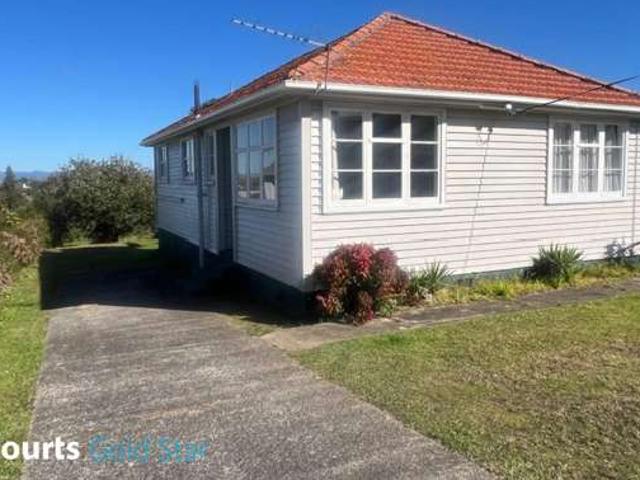 8 Cullen Street, Paeroa, Hauraki