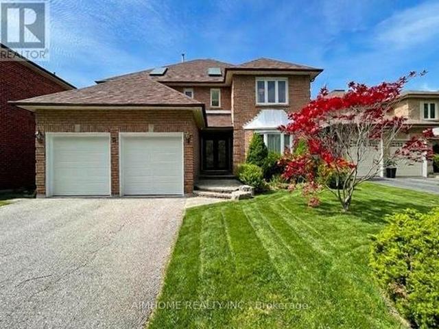 8 Cygnus Drive, Richmond Hill, ON, L4C 8P2 house for sale | Listing ID N13577 | Royal LePage