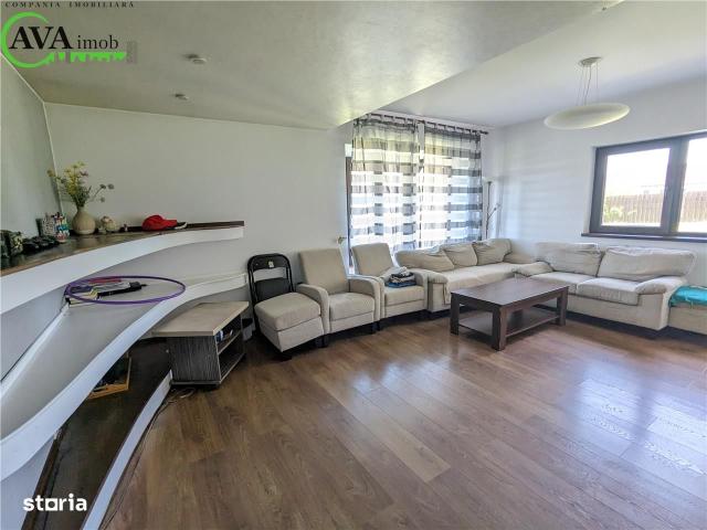 Vila P+1+M, 350 mp, 6 camere, teren 1947 mp, zona Nicolae Balcescu Sar