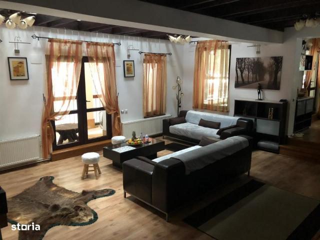 8 camere, casa de vanzare Brasov judet, Strada Prahovei 6604 •