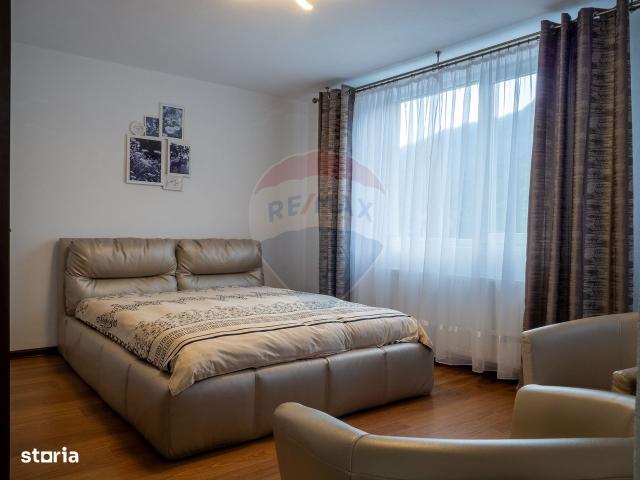 Vilă cu 8 camere cu vedere panoramica la muntii Bucegi