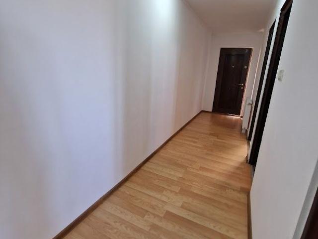 8 camere, casa de vanzare Timis judet, Steaua Fratelia 7010 •