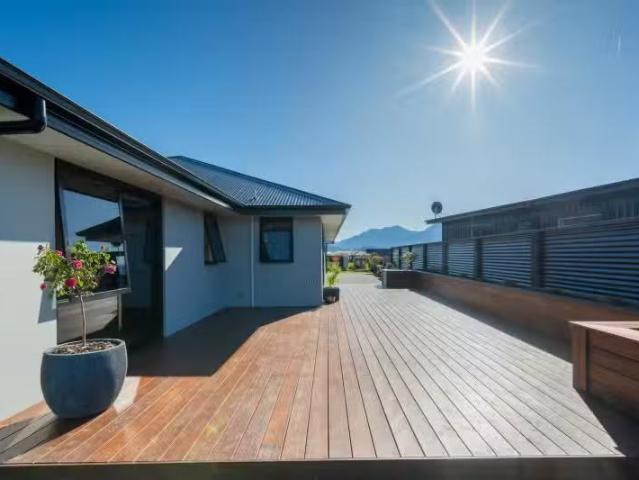 8 Carran Court, Te Anau, Southland