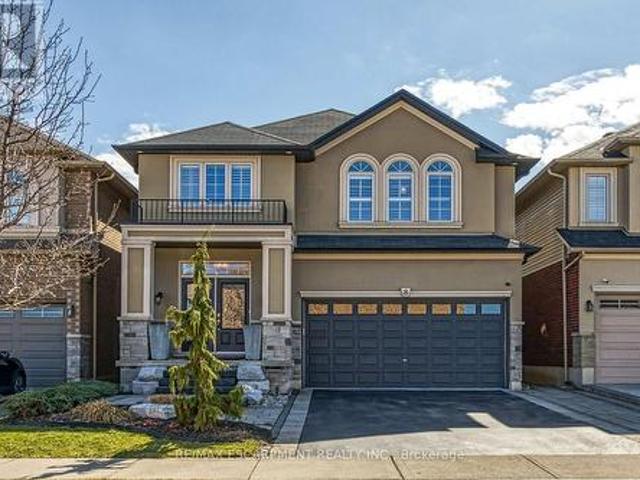 8 Chartwell Circle, Hamilton, ON, L9A 0B6 house for sale | Listing ID X12064 | Royal LePage
