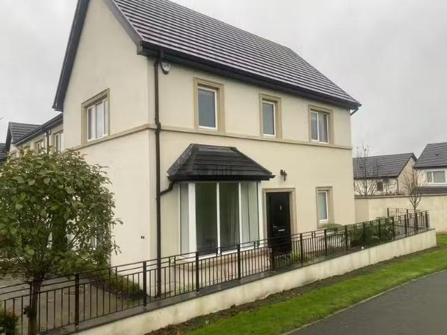 8 Church Green, Ballinglanna, Glanmire, Co. Cork is for rent
